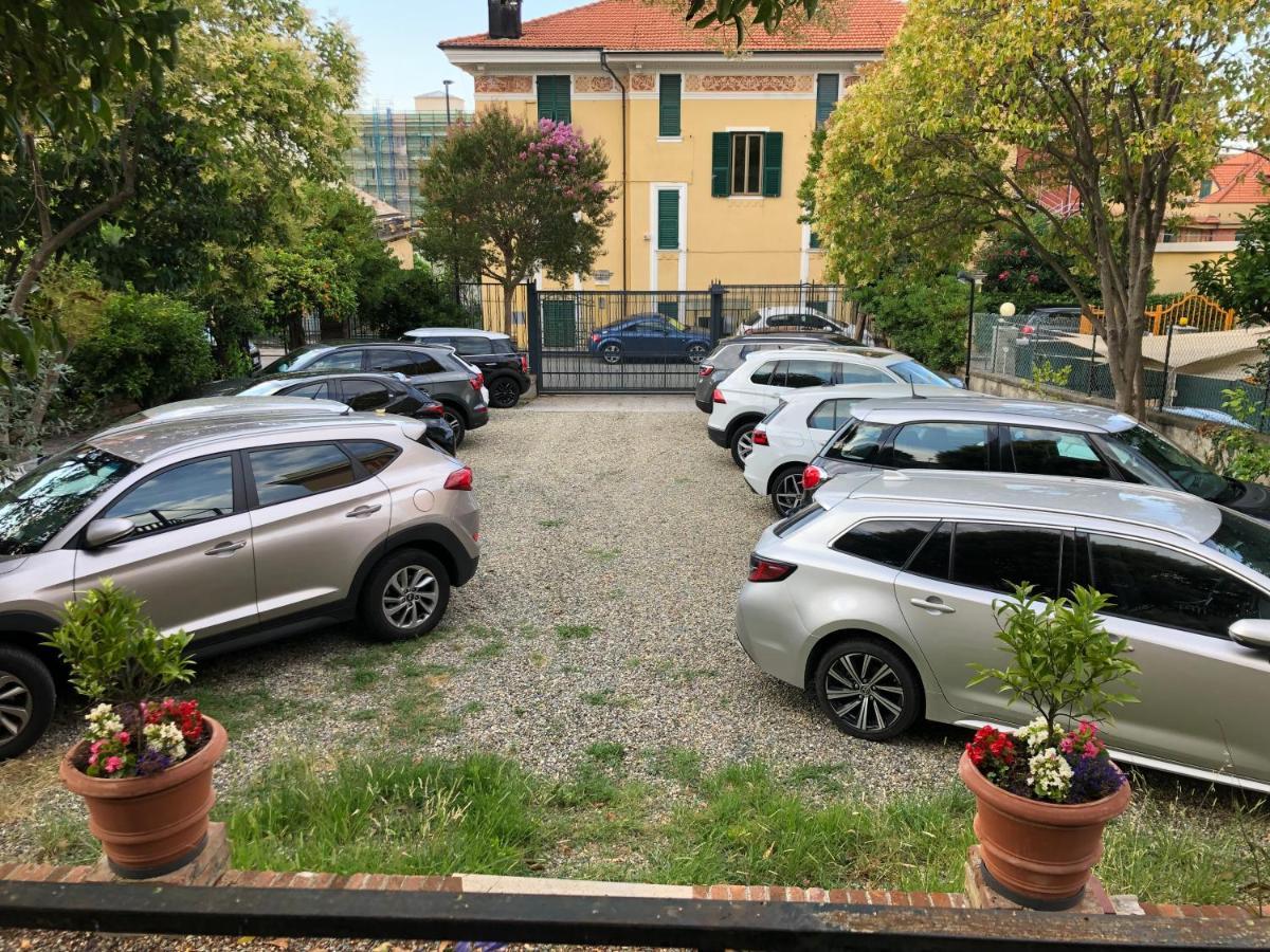 Mh Hotel Varazze Exteriör bild